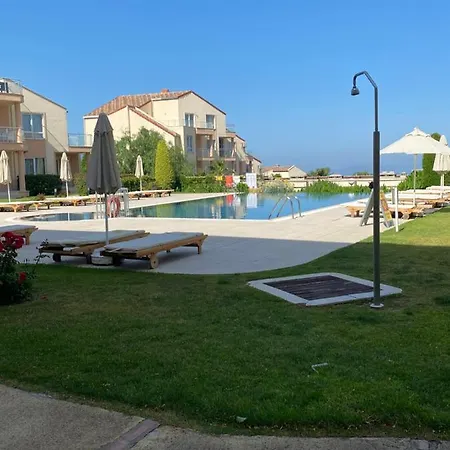 Ferienhaus Golf Tesisinde Deniz Manzarali,havuzlutatil...pea6 Soke
